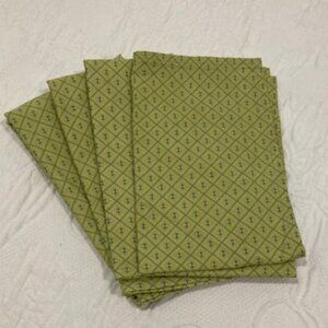 Green Patterned Cloth Dining Napkins - set of 4